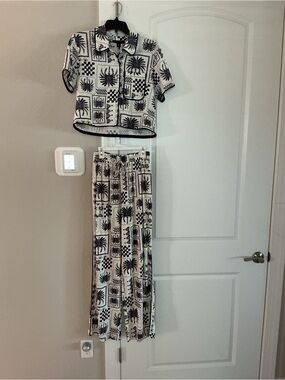 Two piece top/pants outfit